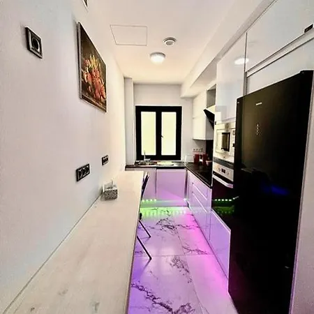 Lova- Luxury Appartement *